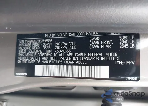 2014 Volvo Xc60 T6 Premier Plus z USA, uszkodzony, nr VIN YV4902DZ5E2516598